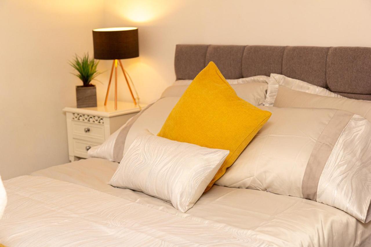 Appartement Modern 4 Bedroom Flat Near Station *